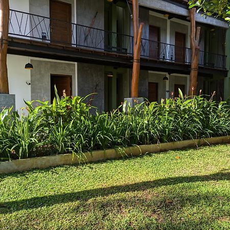 Royal Tusker Hotel Udawalawe Zewnętrze zdjęcie